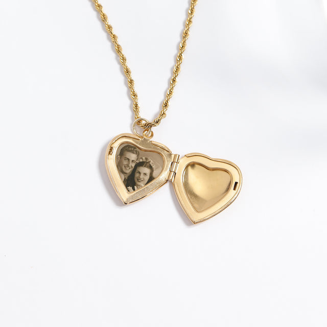 Personalized Engraved Locket Necklace | Peace & Petals