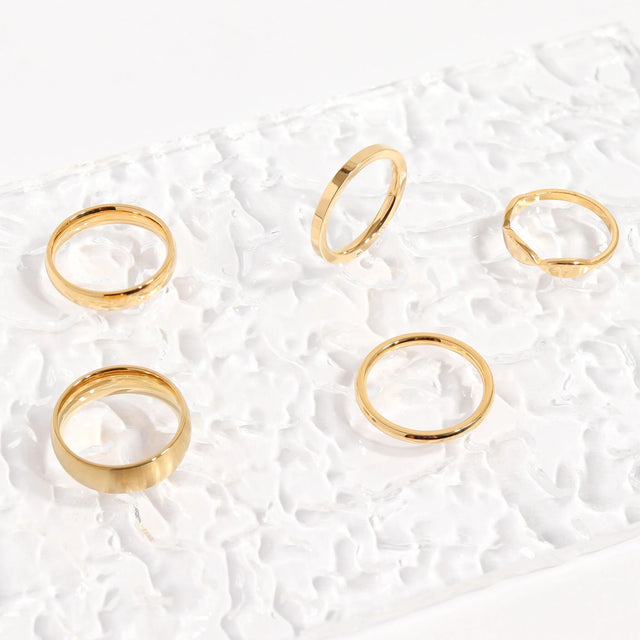 Personalized Flat-Edge Ring - Custom Engraved Band | 18K Gold PVD or Silver | Peace & Petals