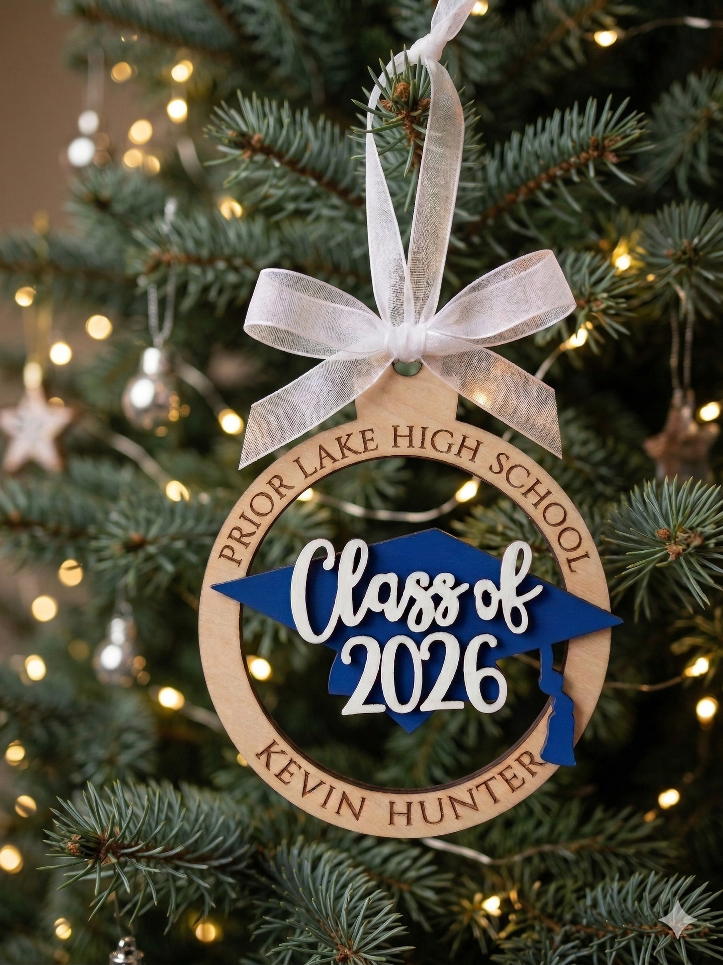 Personalized Graduation Ornament w/ Cap