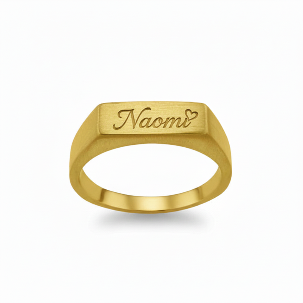 Gold signet ring with Naomi and heart engraving